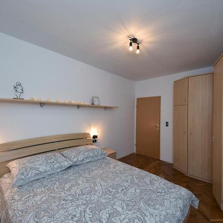 Family Apartment Sara Zadar Eksteriør bilde